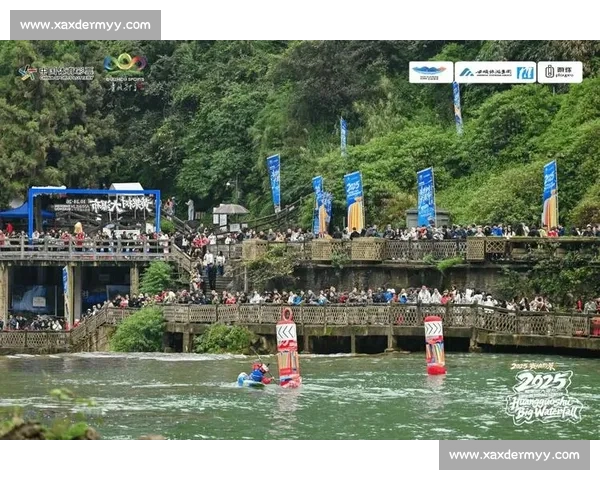 穿瀑逐浪,科技传情!黄果树国际激流极限赛完赛 穿瀑逐浪,科技传情!黄果树国际激流极限赛完赛