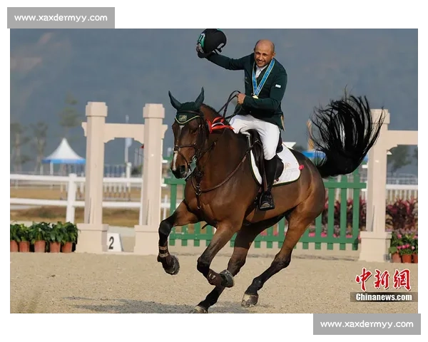 现实版 “马术大富翁” 亮相赛场 观众玩着学马术
