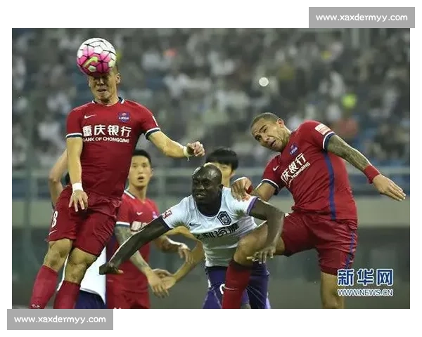 重庆力帆主场迎战上海绿地激战成焦点中超赛场悬念升级之夜对决